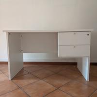 scrivania 120 x 78 altezza 75