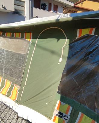 TENDA DA CAMPEGGIO A CASETTA