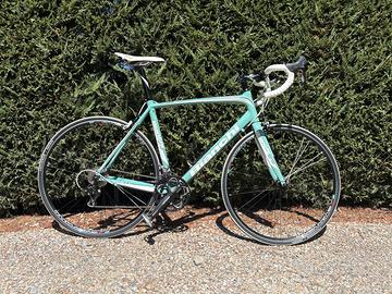 Bianchi Impulso C2C  Taglia 57 – 500 km come nuova
