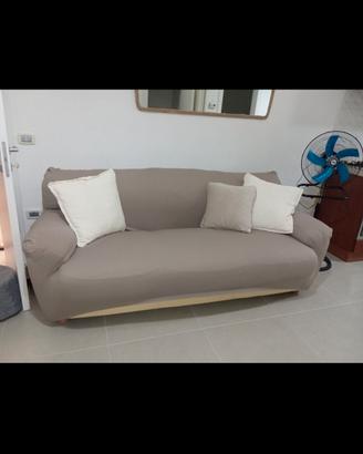 divano letto in pelle con materasso 
