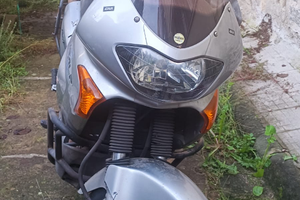 Honda Transalp 650 - Buone condizioni, ferma da un