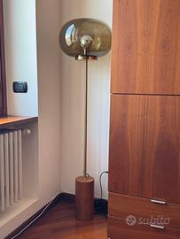 Lampada da terra piantana