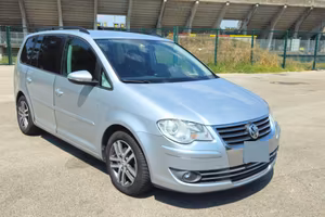Volkswagen Touran 1.9 tdi 2010 Highline