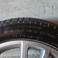  4 gomme con cerchi Audi  estive  
