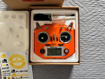 Radiocomando FrSky Taranis QX7