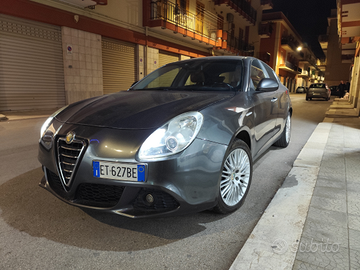 Alfa Romeo GIULIETTA 1.6 105 CV fine 2013 RARA PEL