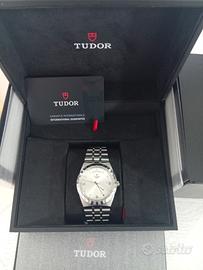 tudor  royal