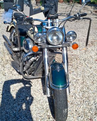 Honda shadow ace 750 1998 