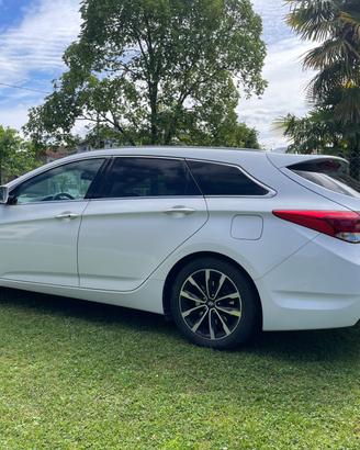 Hyundai i40 Wagon 1.7 CRDi 141 CV Business