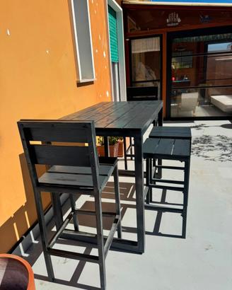 Set outdoor Maisons du Monde tavolo + sgabelli