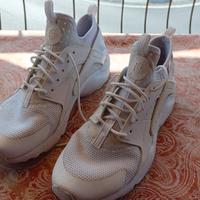 Nike Huarache run ultra GS, n 40