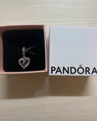 CHARM PANDORA