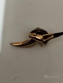 Spille Vintage – Design Scultoreo Astratto