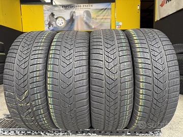 4 Gomme 215/50R18 Pirelli Invernali 85/75% residui