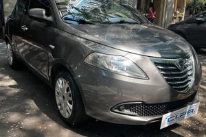 Lancia Ypsilon 0.9 TwinAir 85 CV 5 porte S&S DFN G