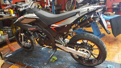 Hanway Xray 125 . 125 cc , Patente B OK