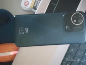 (ZTE Blade A 53 pro)quasi nuovo 1 anno 