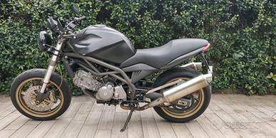 Cagiva Raptor 650 del 2002