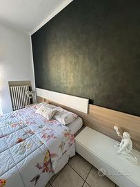 Camera da letto asta del mobile