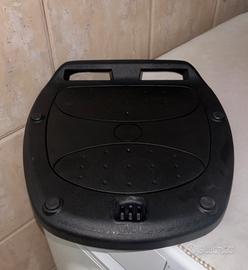 Piastra originale Givi Monolock Bauletto scooter