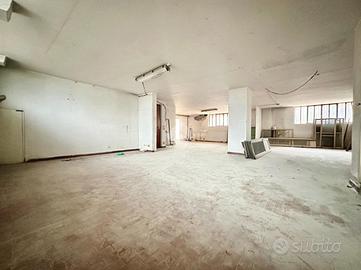 LABORATORIO A TORTONA