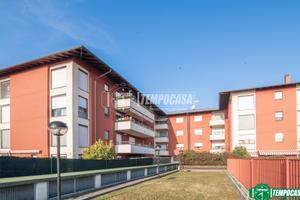 TRE LOCALI IN CONTESTO RISTRUTTURATO CON BOX E CAN