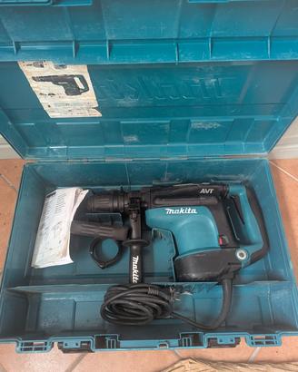 Makita HR4011