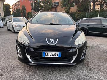 Peugeot 308 1.6 8V e-HDi 112CV Stop&Start robotiz.