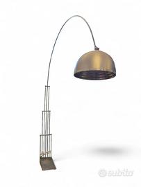 Lampada ad arco in Acciaio Italia 1970