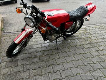 Honda CB 400 F