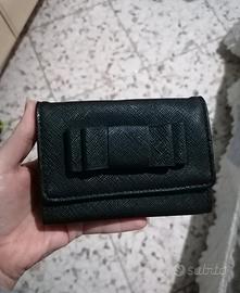 Portafogli nero con fiocco Camomilla Milano