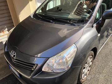 Toyota Verso 2.0 D-4D 126 CV
