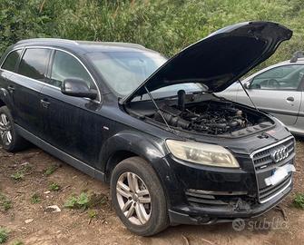 Audi Q7 1 serie 2006, turbina nuova, 200000 km