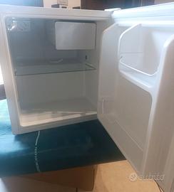 Frigo mini Severino + Microonde Samsung