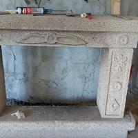 Caminetto in granito.