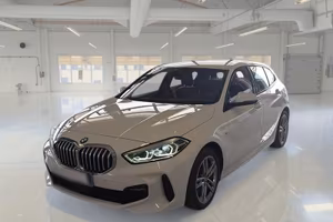 BMW 116 MSPORT AUTO 5 PORTE BERLINA