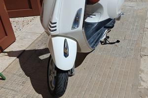 Vespa Primavera 50 