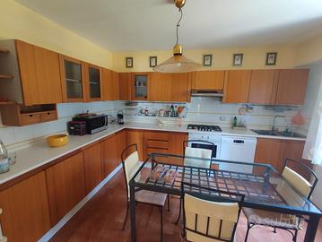 Cucina angolare completa + forno e fuochi a gas