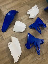 Plastiche yamaha  yz