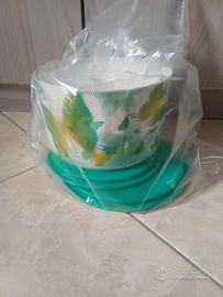 2 barattoli grandi tupperware 2 l.  1,5 