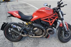 Ducati Monster 1200