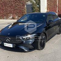 MERCEDES A 180 d Automatic AMG Line Premium