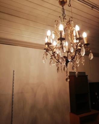 lampadario bronzo con gocce Boemia