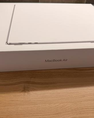 Macbook air M2 15”