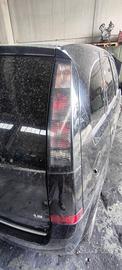 OPEL MERIVA 2006 STOP POSTERIORE SX/DX