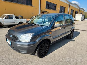 Ford Fusion 1.6 benzina