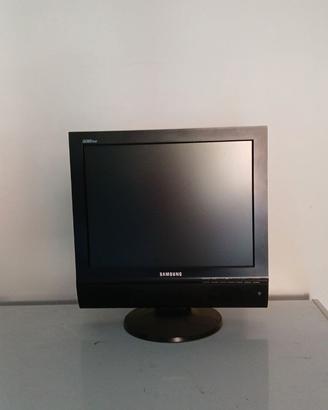 TV Samsung 15 pollici LCD funzionante