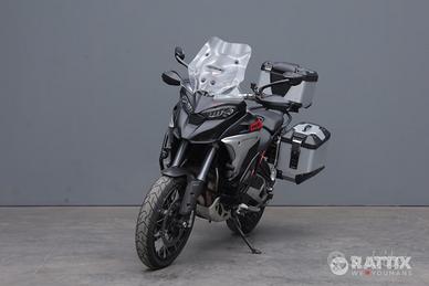 DUCATI Multistrada V4