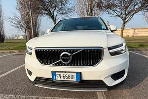 Autovettura Volvo  X C 40 Diesel
