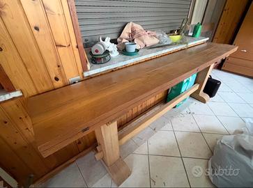 tavolo in legno con 2 panche